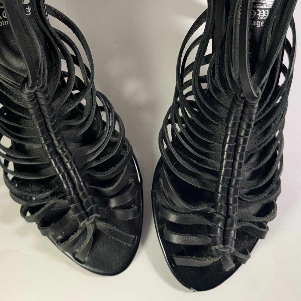 Crown Vintage Black Strappy Heels Vintage-look but Modern AnkleHigh with BackZip